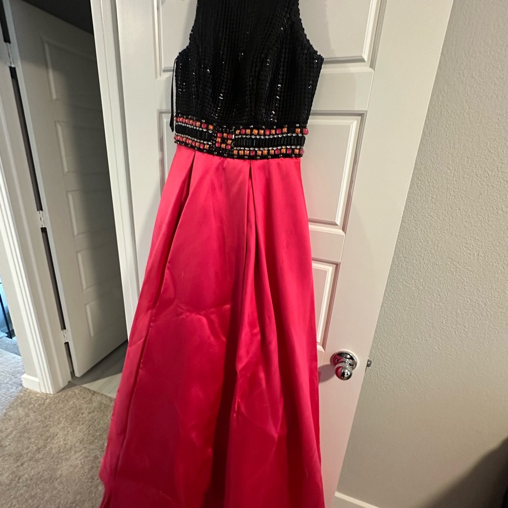 Mac Duggal Black and Pink Embellished Cocktail Dress